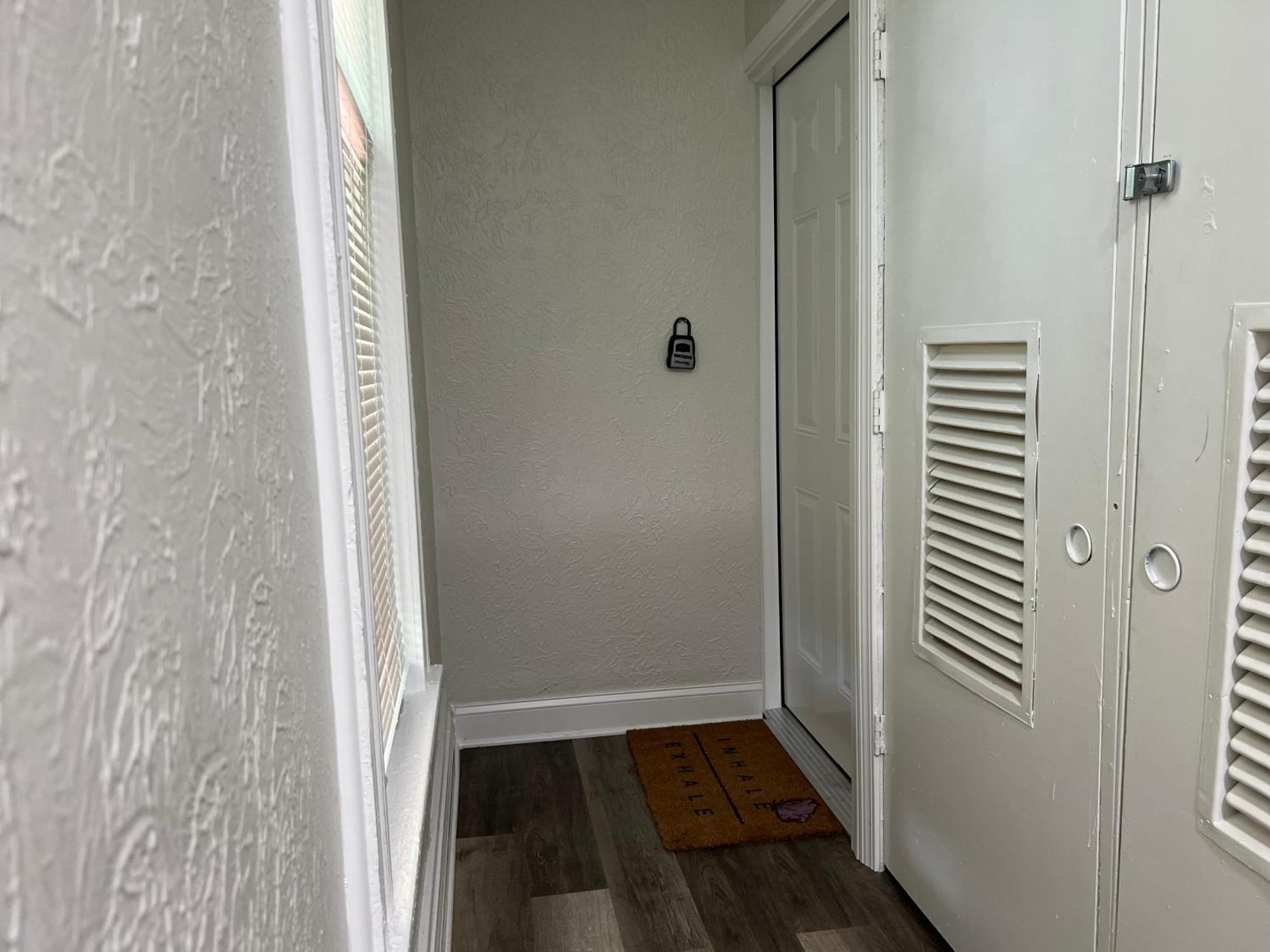 2 Lofts Downtown Louisville One Theater Room 외부 사진